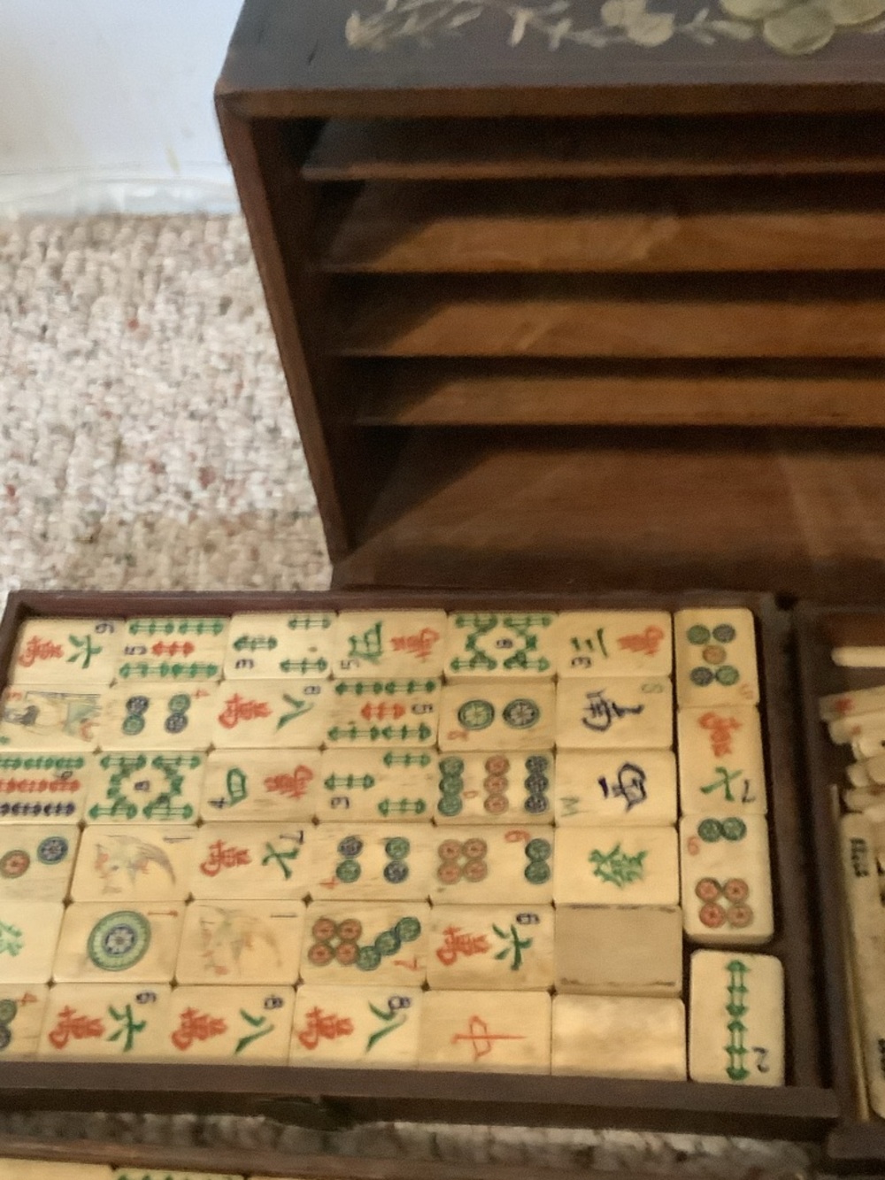 Traditional Wooden Mahjong Set in Brown – Complete Collection - Picture 3 of 16
